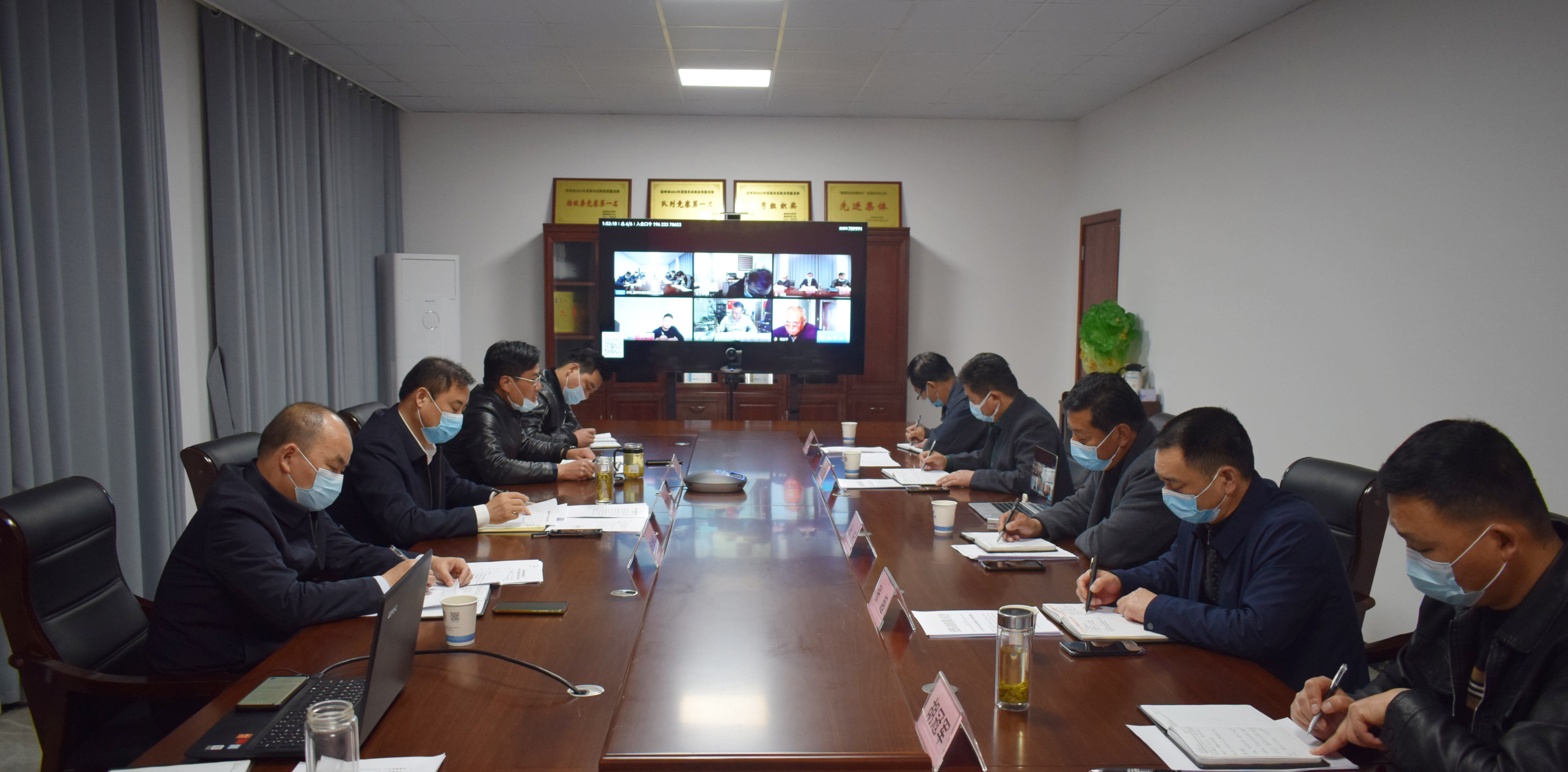 宿州市保安服務(wù)有限公司召開(kāi)2022年一季度安全生產(chǎn)暨信訪穩(wěn)定工作會(huì)議(圖2)